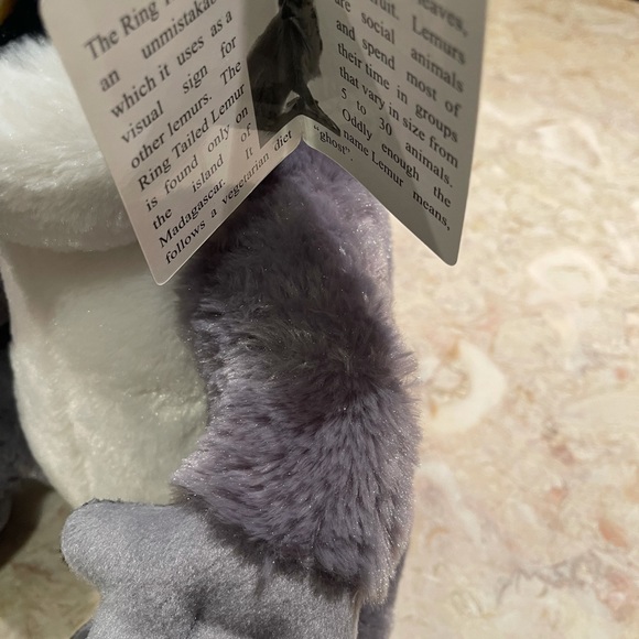 NWT Lemur Fiesta Ring Tailed Plush ~14” color: gray and white - Picture 5 of 8